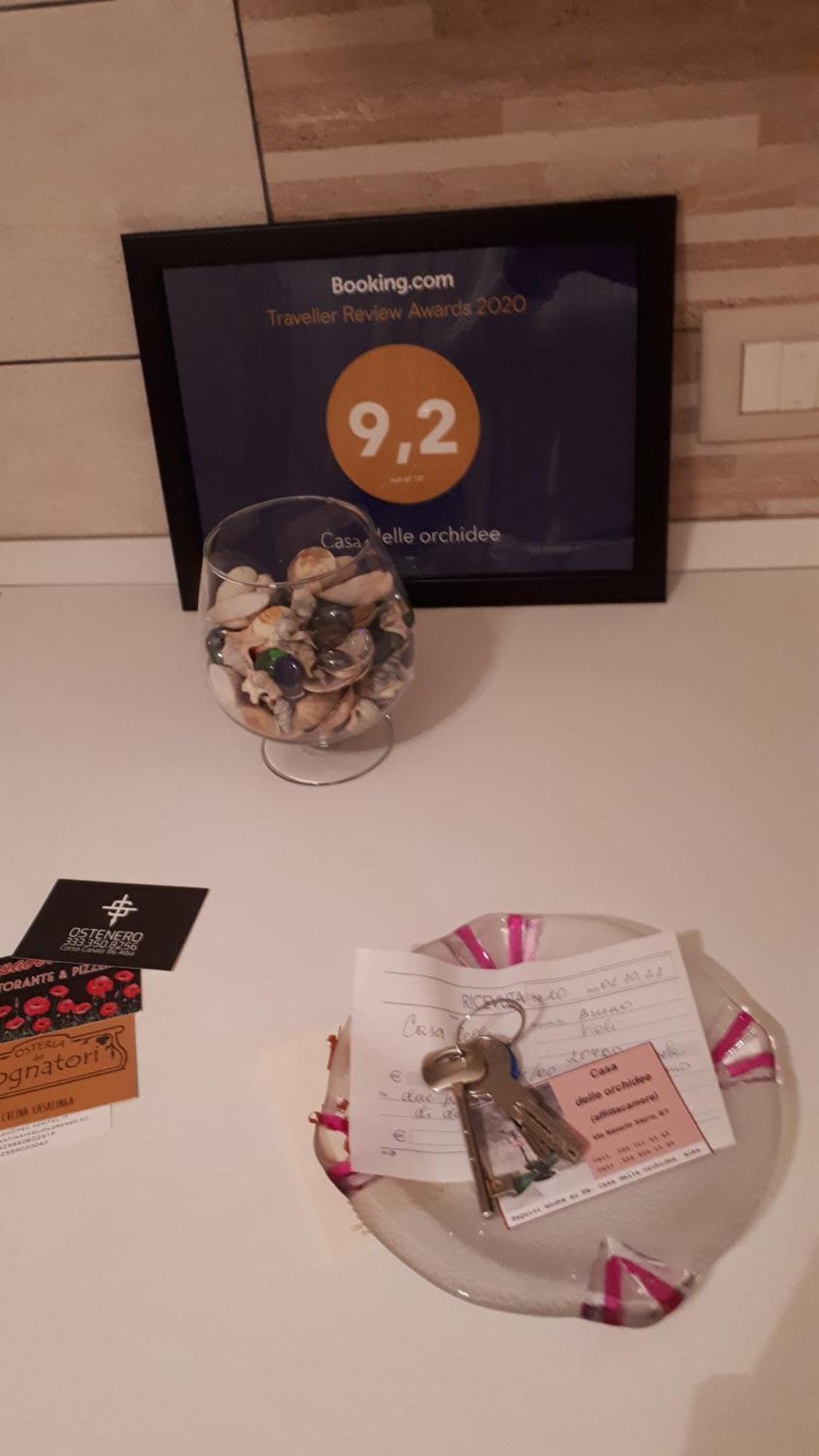 Casa Delle Orchidee Hotel Alba  Værelse billede